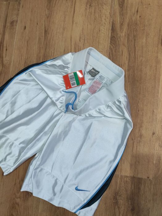 Pantaloni scurți Nike mărimea 13-15 ani sau S