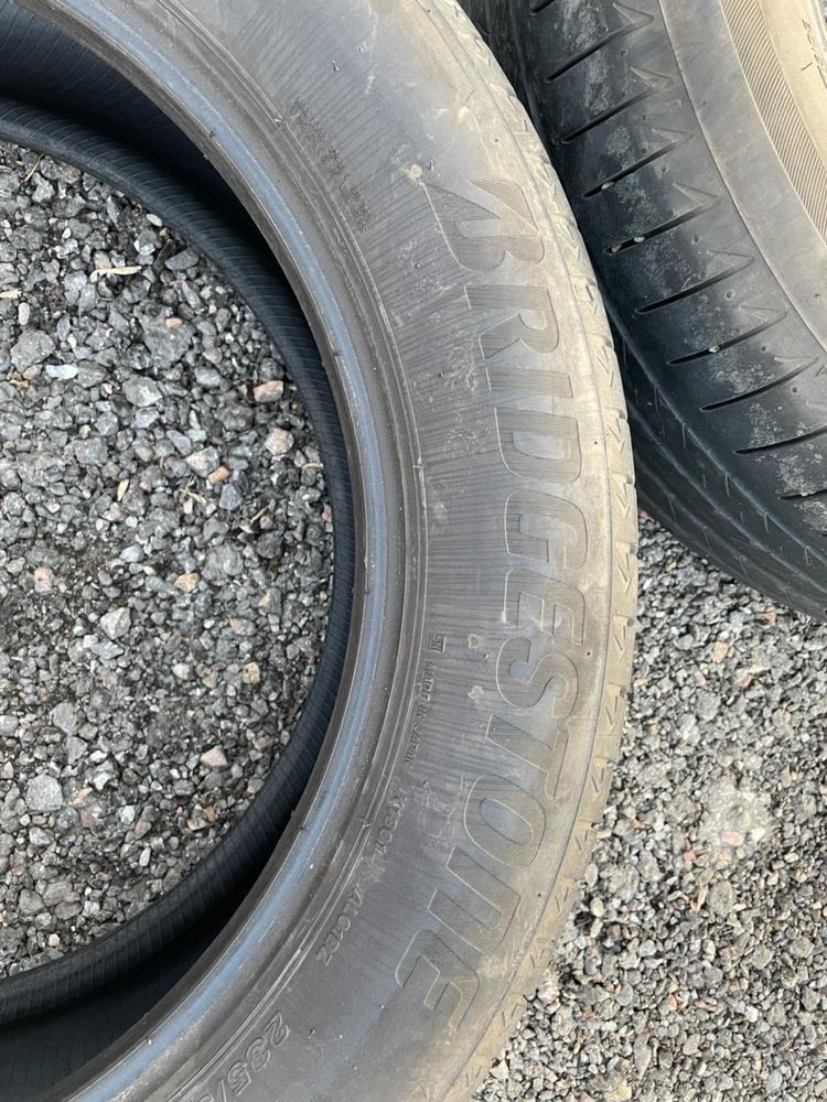 Шины bridgestone 2 шт!