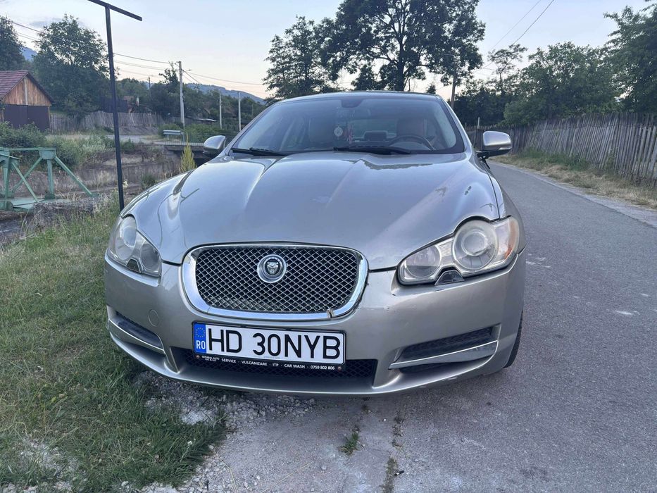 Vand sau schimb jaguar xf 2011