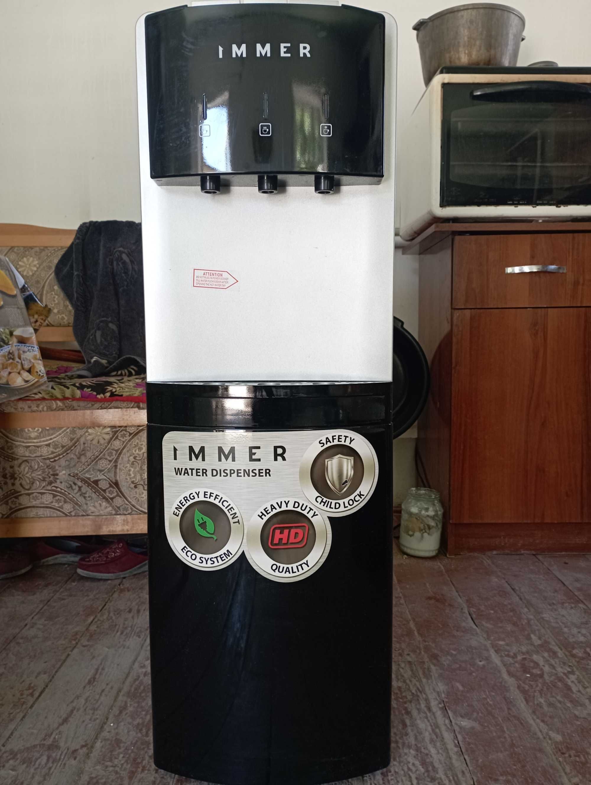 Immer Water Dispenser