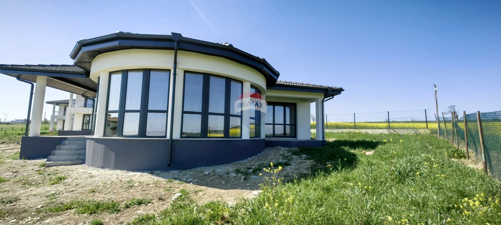 Едноетажна фамилна къща за продажба, с.Кичево, обл.Варна, ЙГ