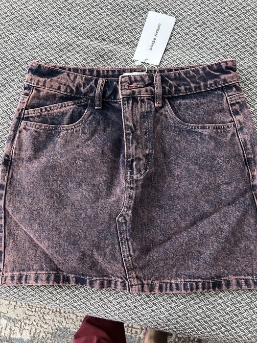 Продам джинсовую юбку новую