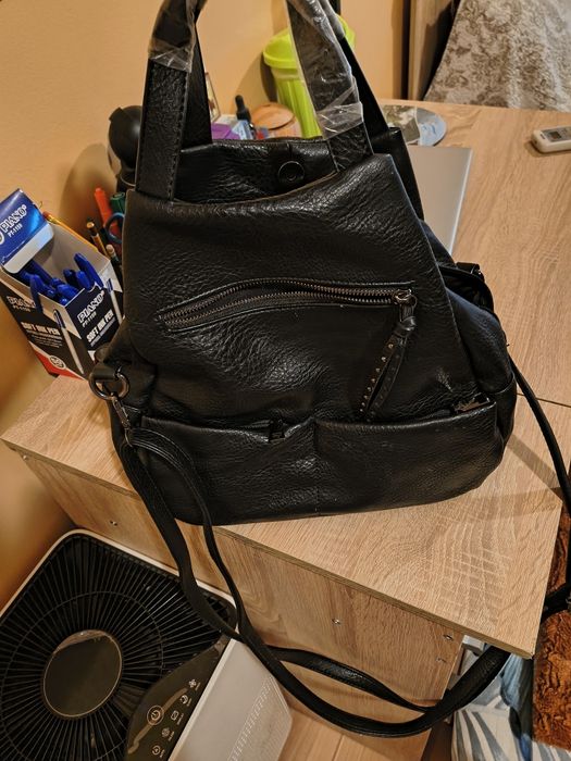 Дамска раница и чанта