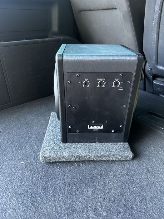 Активен субуфер 2х20см Axton AXB20A