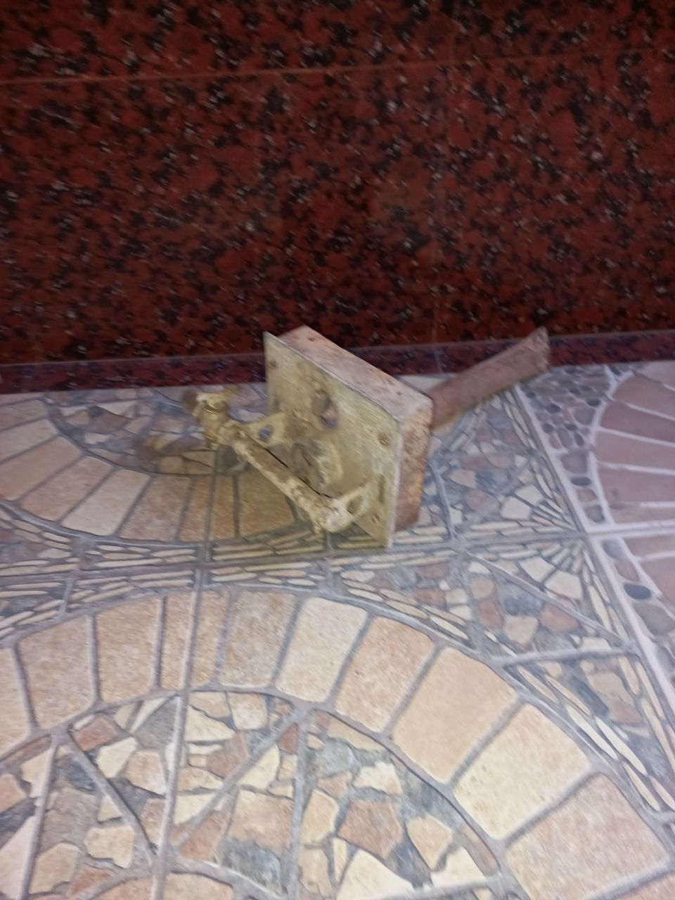 Garelka kabel kruglyak bochka 
65
Kruglyak 12
Vintilyatir 
150
300
220