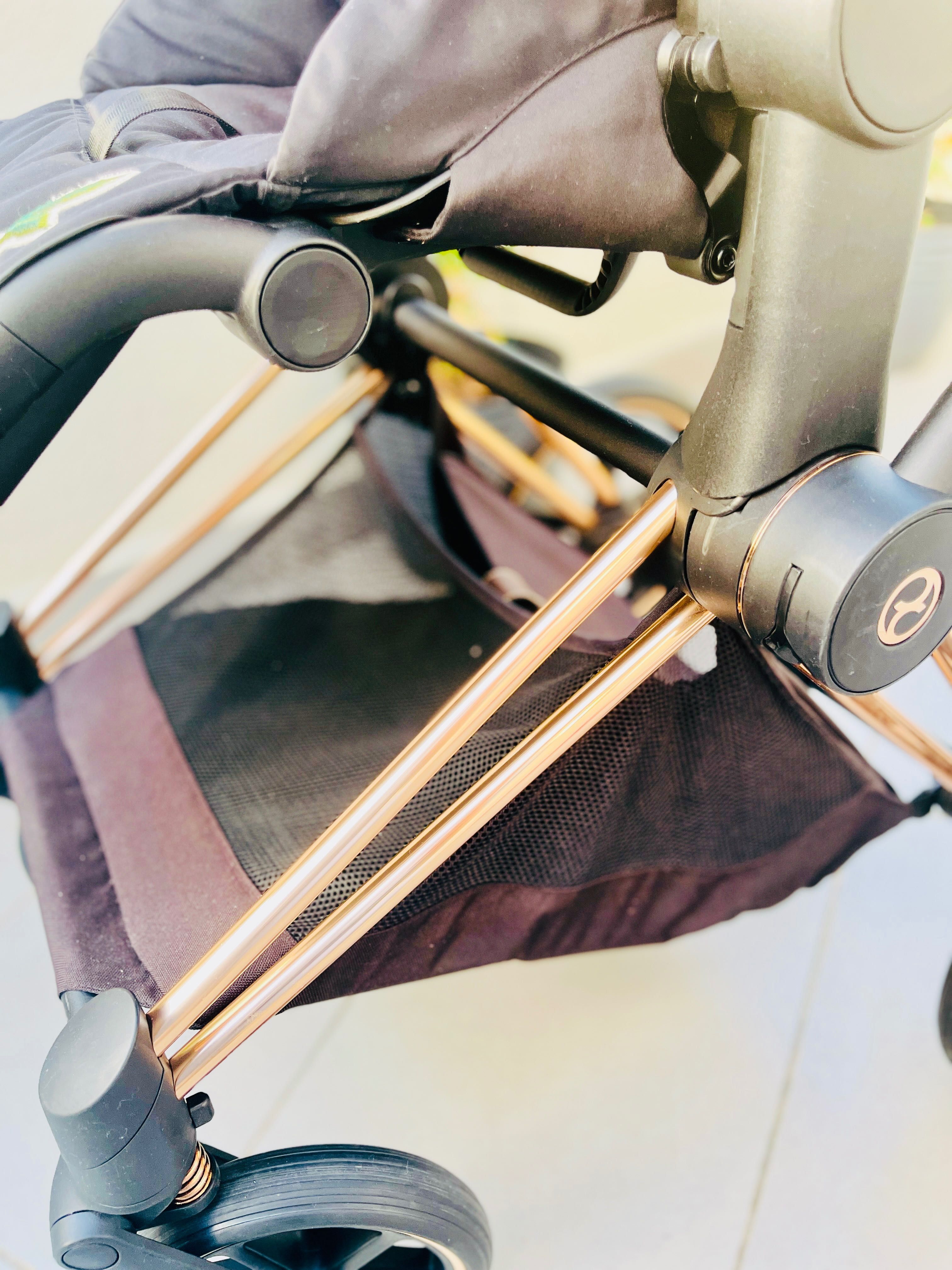Детска количка Cybex Priam 4 Rose gold, Platinum Spring blossom