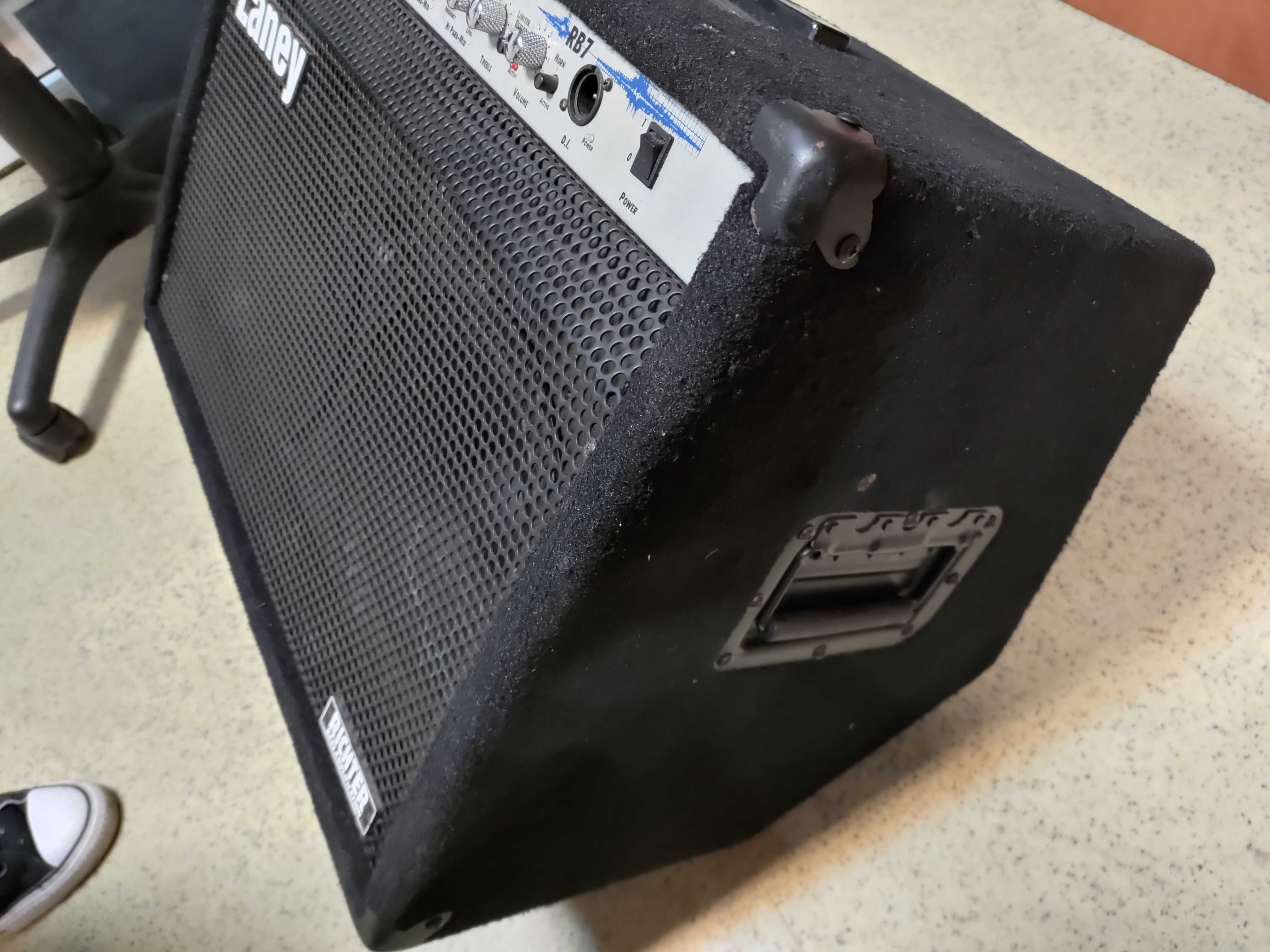 Amplificator combo bass Laney RB 7 300 Watt