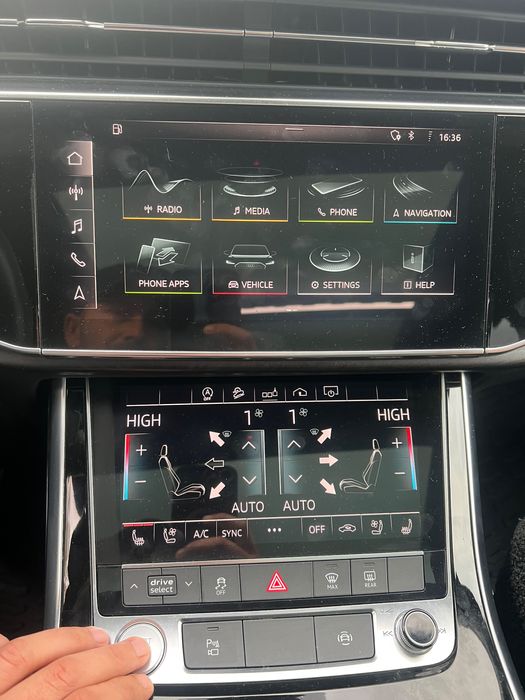 Audi Q7 7 locuri 2020