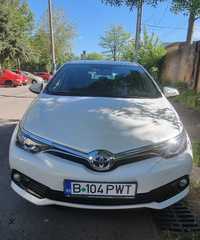 Toyota Auris Hybrid