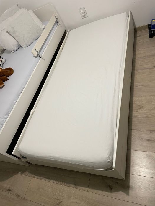 Легло Slakt IKEA с допълнителен модул за сън и две чекмеджета