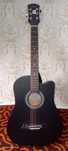 Gitara. Yangi. Sotiladi