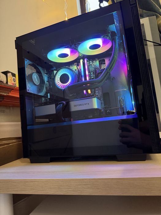 PC Gaming Ryzen 5 5600X RTX3060Ti FE 32GB 500GB SSD AIO Arctic