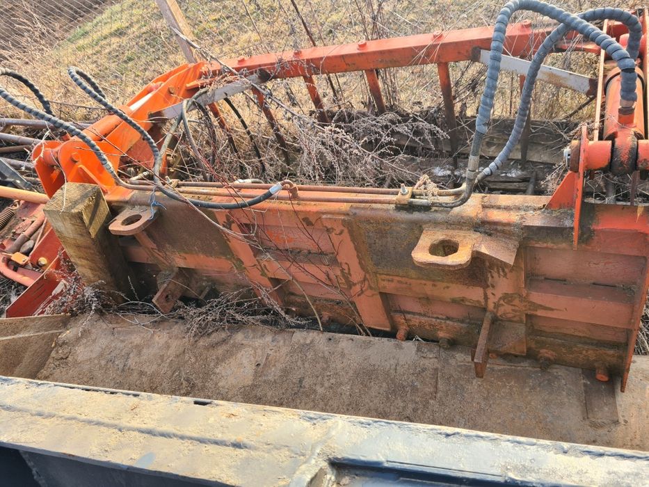 Graifer pentru gunoi,balega