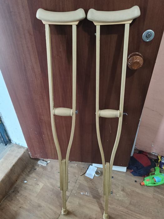 Продается костыли