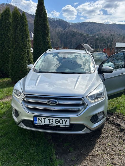 Ford Kuga Moștenire