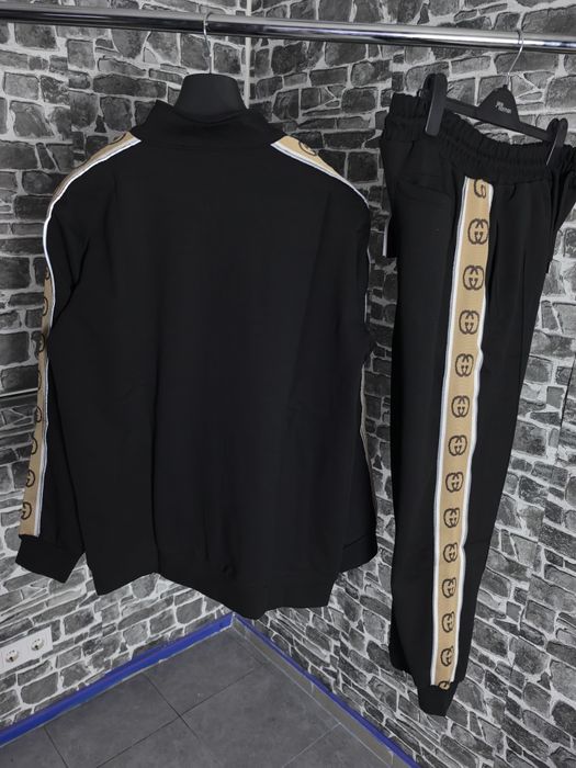 Мъжки екип високо качество