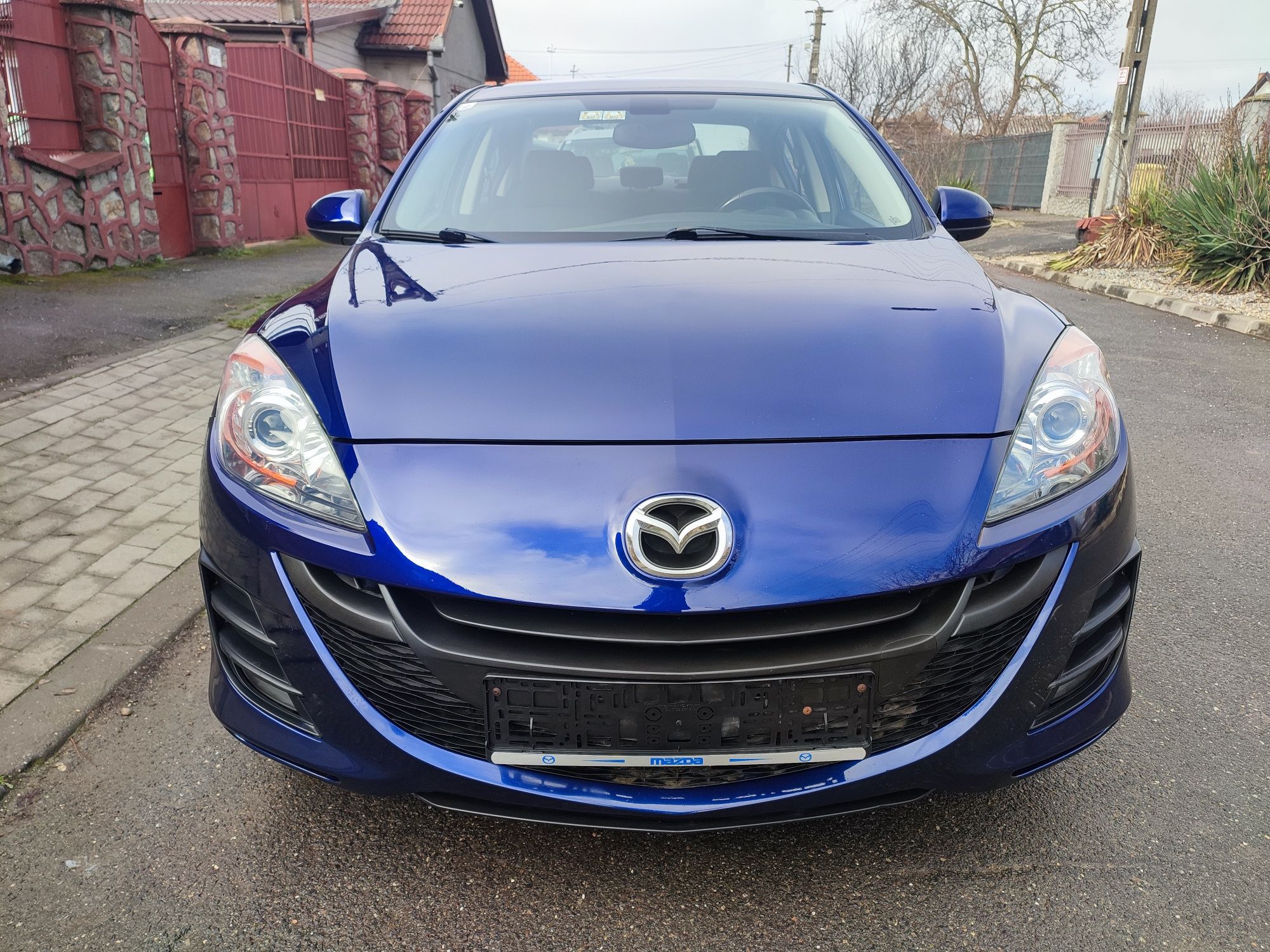 Mazda 3 1.6 Benzina 105 Cp an 2010 km Sedan