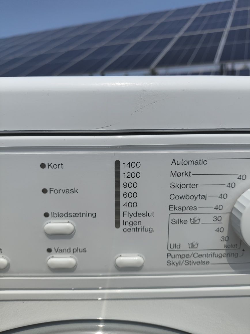 Пералня Miele W2143