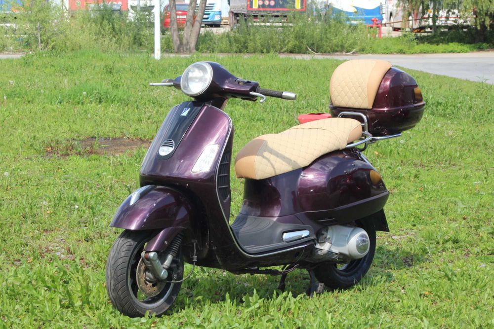Vespa  125 Grand Turismo GTS GT