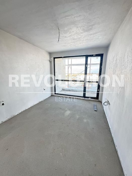 Продава се Двустаен апартамент в Пловдив, Тракия - 71 кв.м за 1156 €/кв.м - Снимка #2