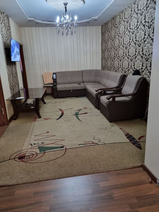 Arenda Maksim Gorkiy 1v2/2/5 orienti KFC evro