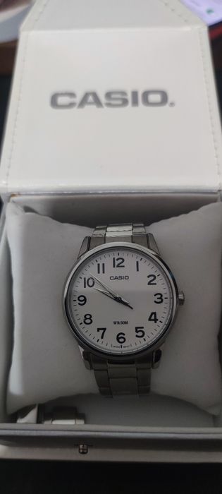 Наручные часы CASIO