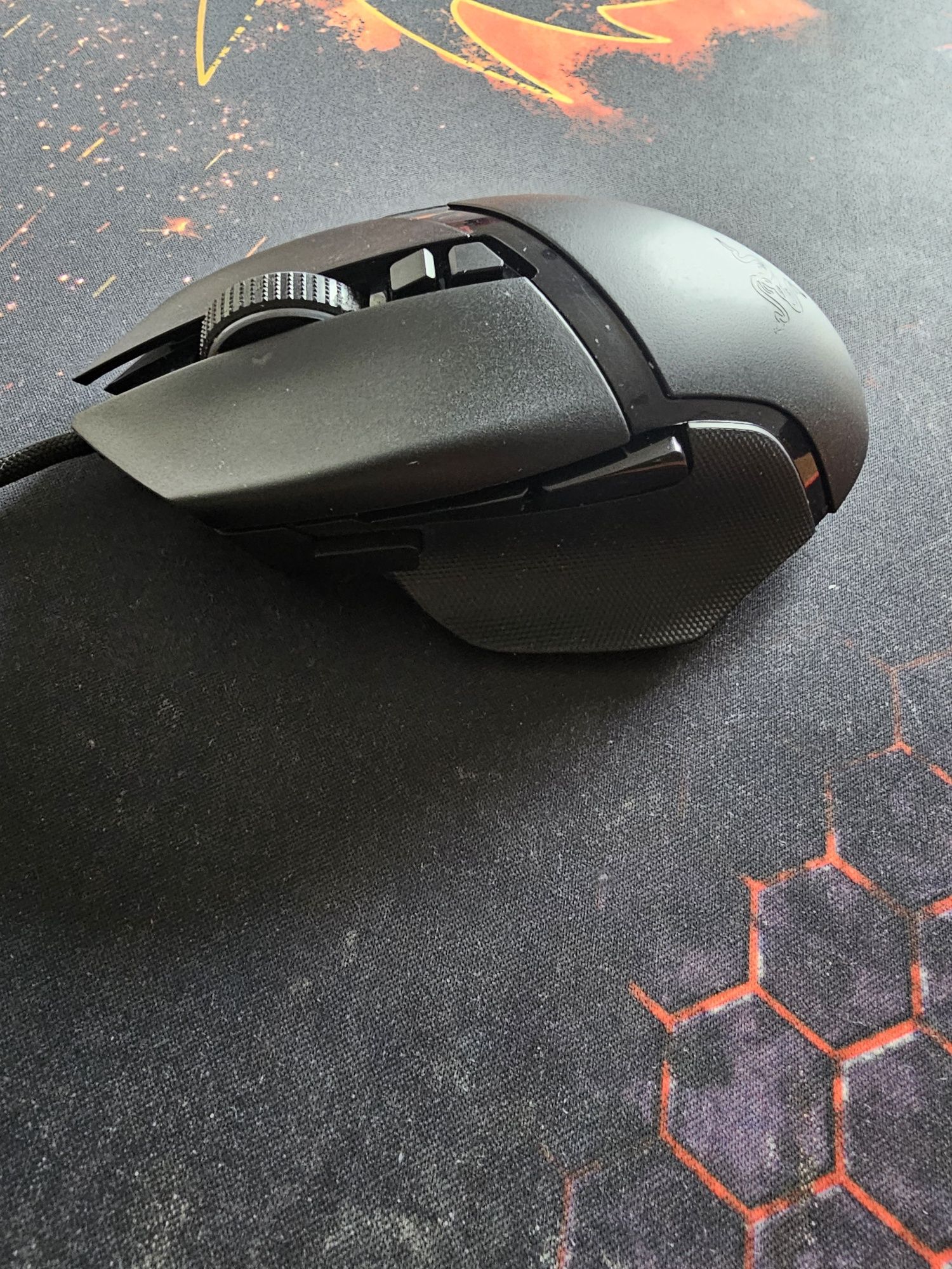 Vând mouse gaming razer basilisk v 3 /garanție 2 ani