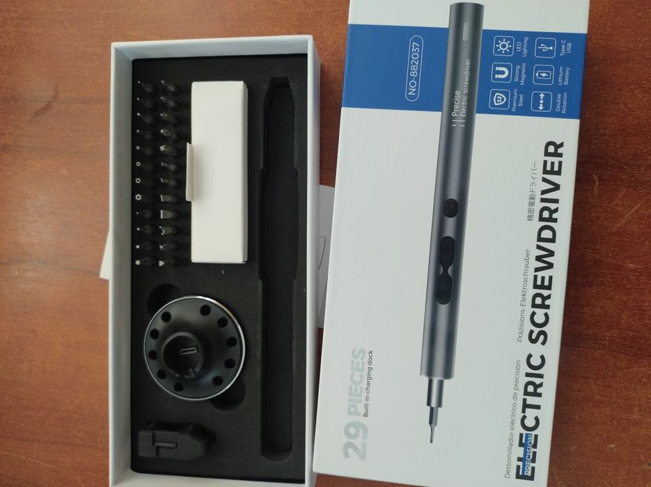 Șurubelniță electrică cu stativ