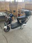 Skuter E bike zaryadkali