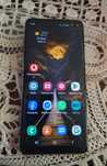 Samsung S10 plus cu memorie de 512 gb impecabil.