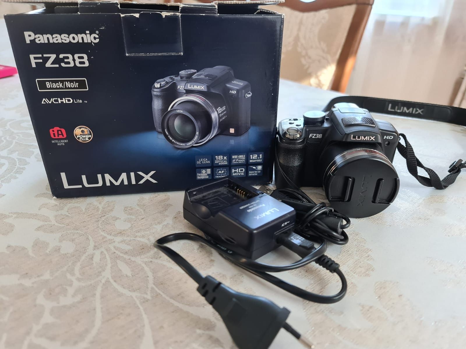 Продам Lumix fz38