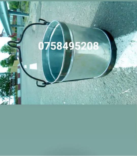 Găleată din tablă