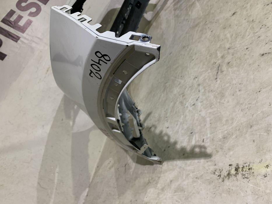 Bara fata Jaguar E-Pace, 2017, 2018, 2019, 2020, 2021, 2022, 2023, cod origine OE J9C3-17F003-AA, cu gauri pentru senzori de parcare (4).