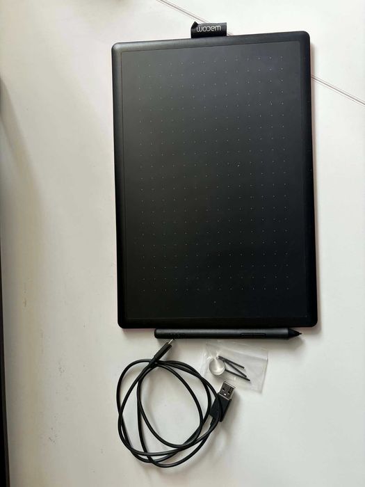 Графичен таблет Wacom One medium
