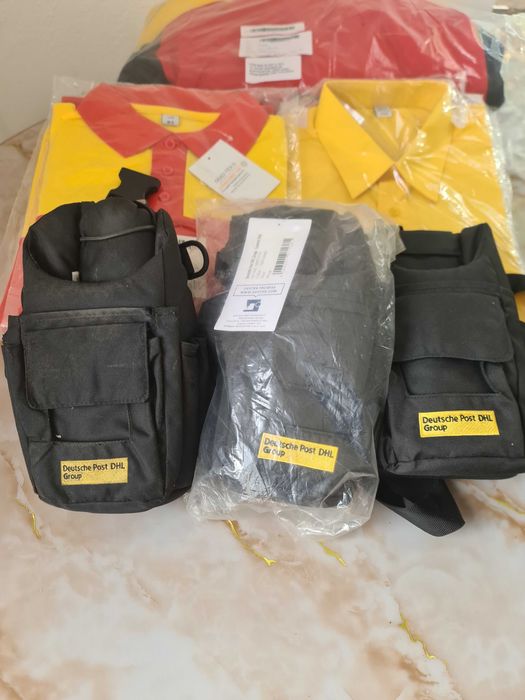 Haine DHL Geaca din 2 buc,pantaloni,tricouri,camasa,fulare,genti