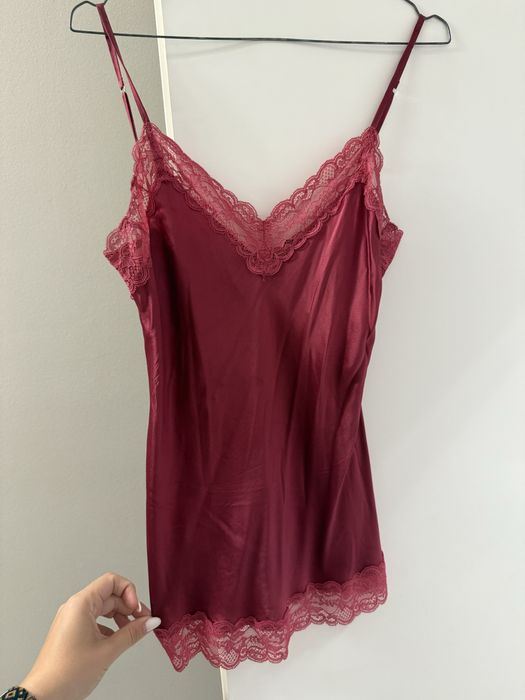 Vand haine din garderoba personala