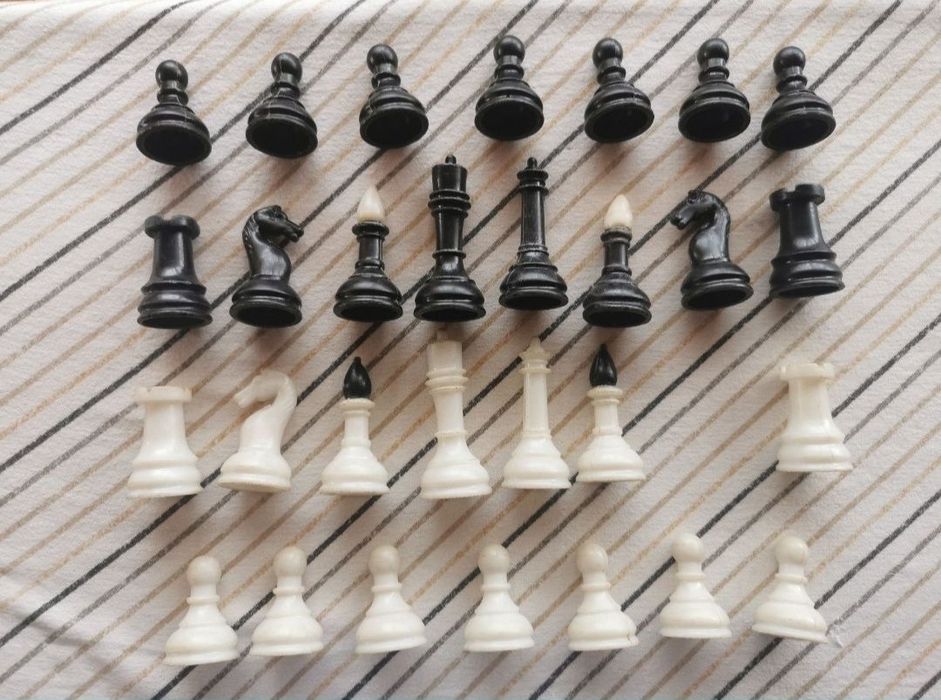 Piese rummy-remi/sah/table descompletate