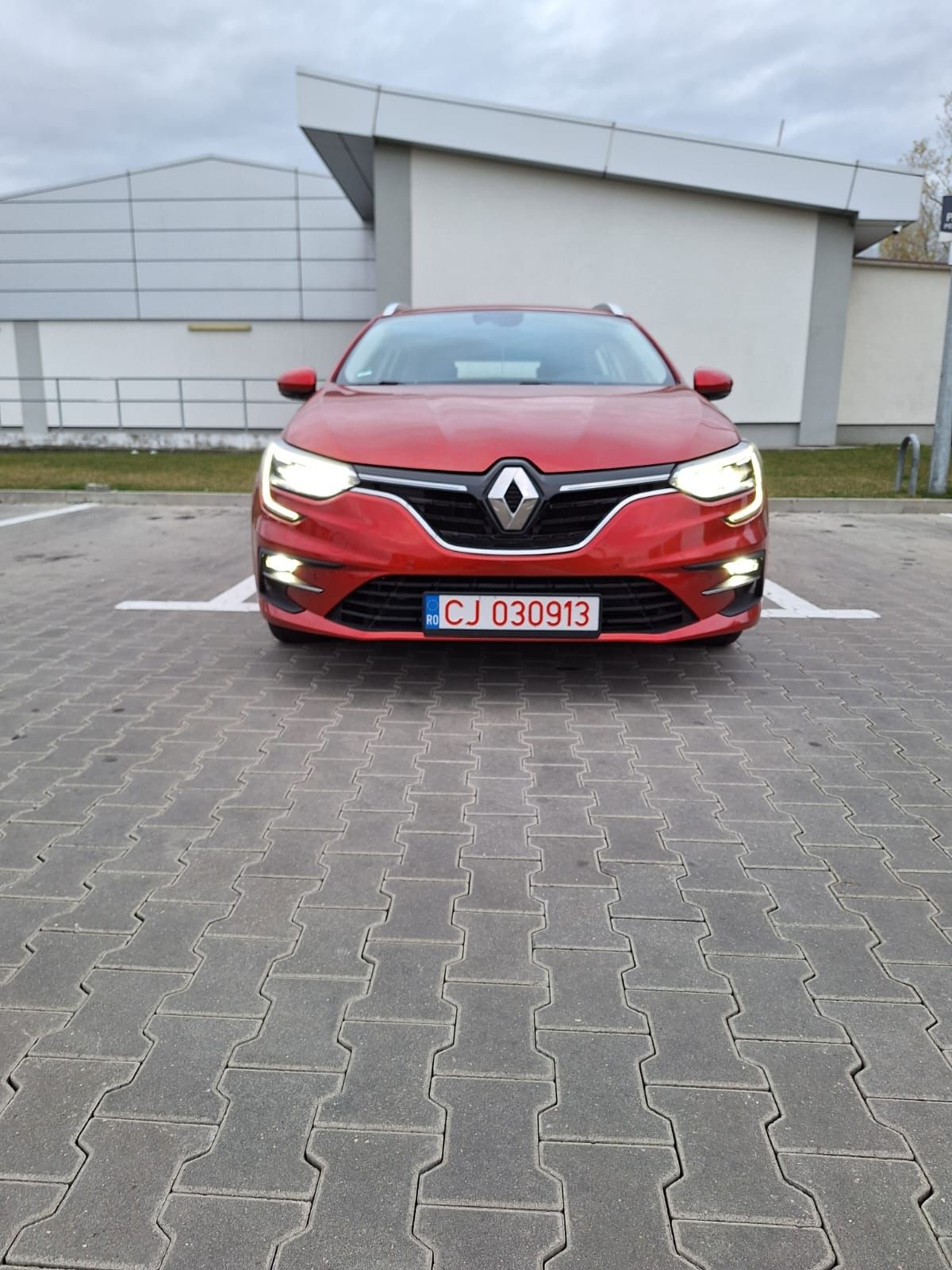 Renault Megane E-TEC PLUG IN 1,6 hybrid