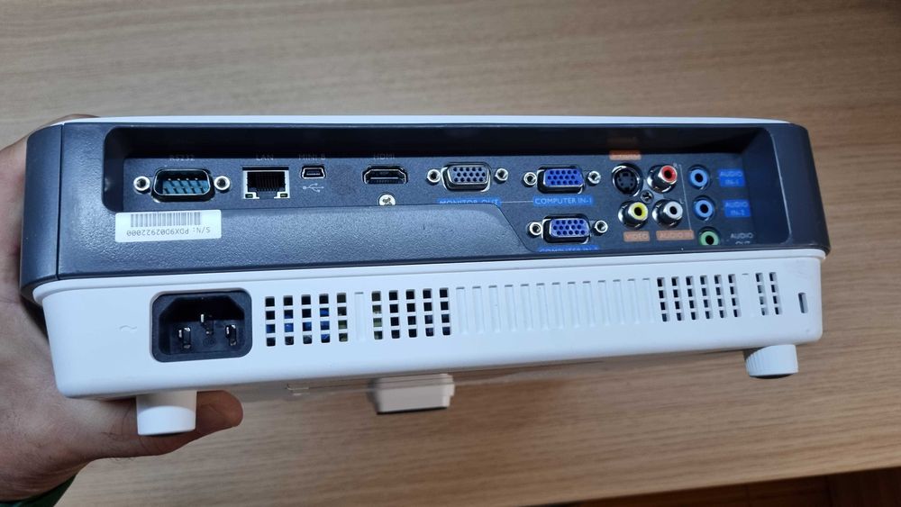 Videoproiector BenQ MW820ST/3D/WXGA/ Contrast 13000:1/3000 ANSI Lumeni