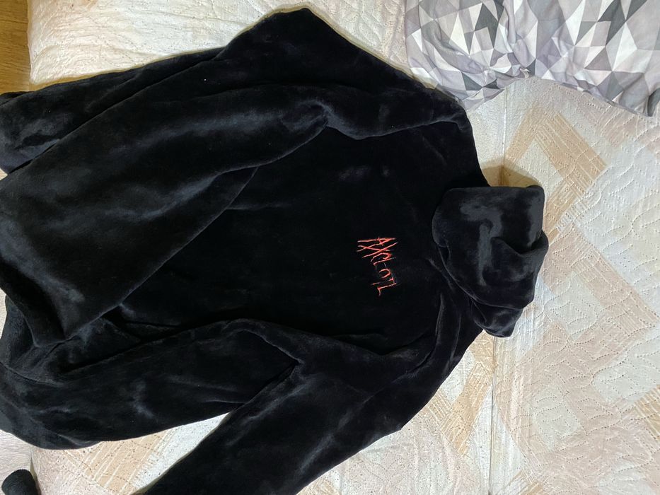 плюшевый худи (состояние замечательное)