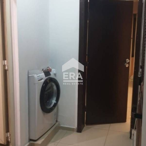 Дава се под наем Тристаен апартамент в Варна, Младост 1 - 100 кв.м за 612 € - Снимка #3