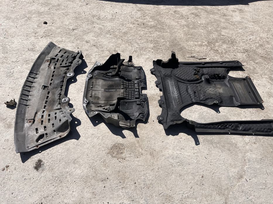 Кори под двигател и скорости Mercedes S class W221