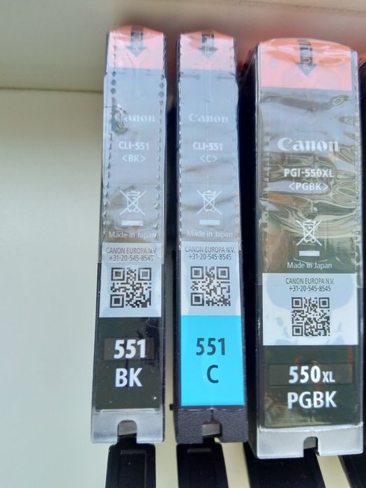 cartușe canon PGI și CLI 550