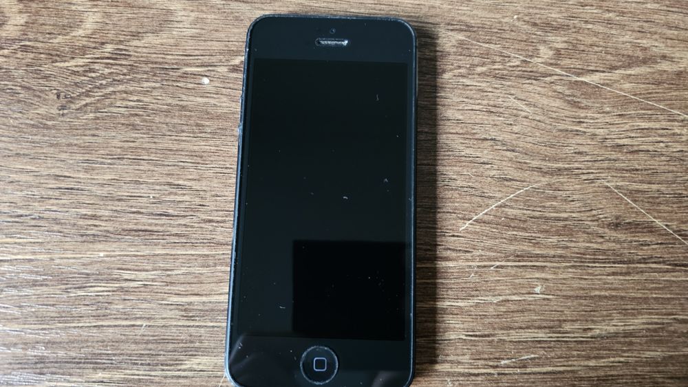 IPhone 5 negru 32Gb