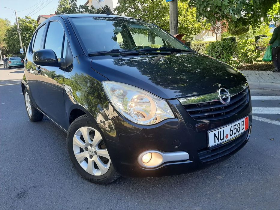 Opel Agila Opel Agila -Model 2012 ,Motor 1,2 Benzina 4 pistoane,Euro 5