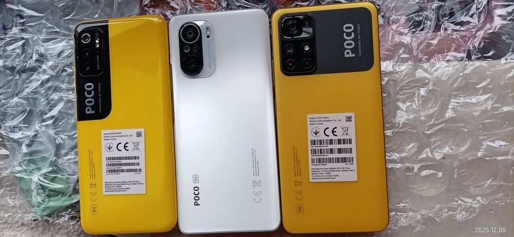 POCO 256gb, galaxy А72,redmi Not13като нови