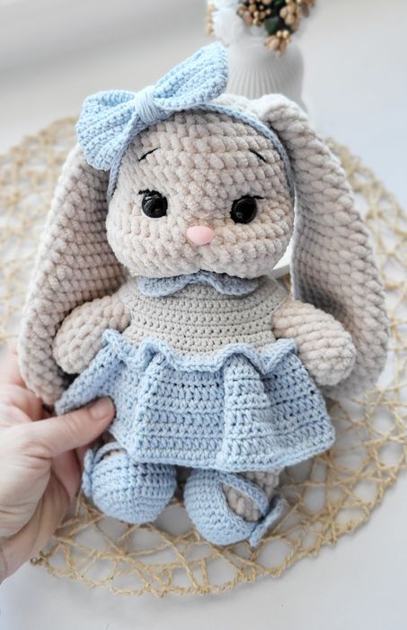 Мягкая игрушка из плюшевой пряжи