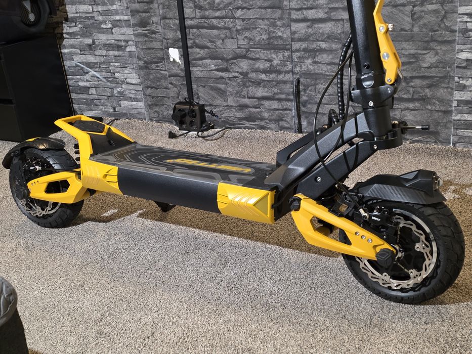 Scuter electric vssett 10 plus  cu bateria LG