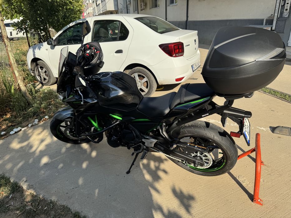 Vand Kawasaki Z650 2024 ca Nou - Garanție, CASCO, Accesorii de Top!