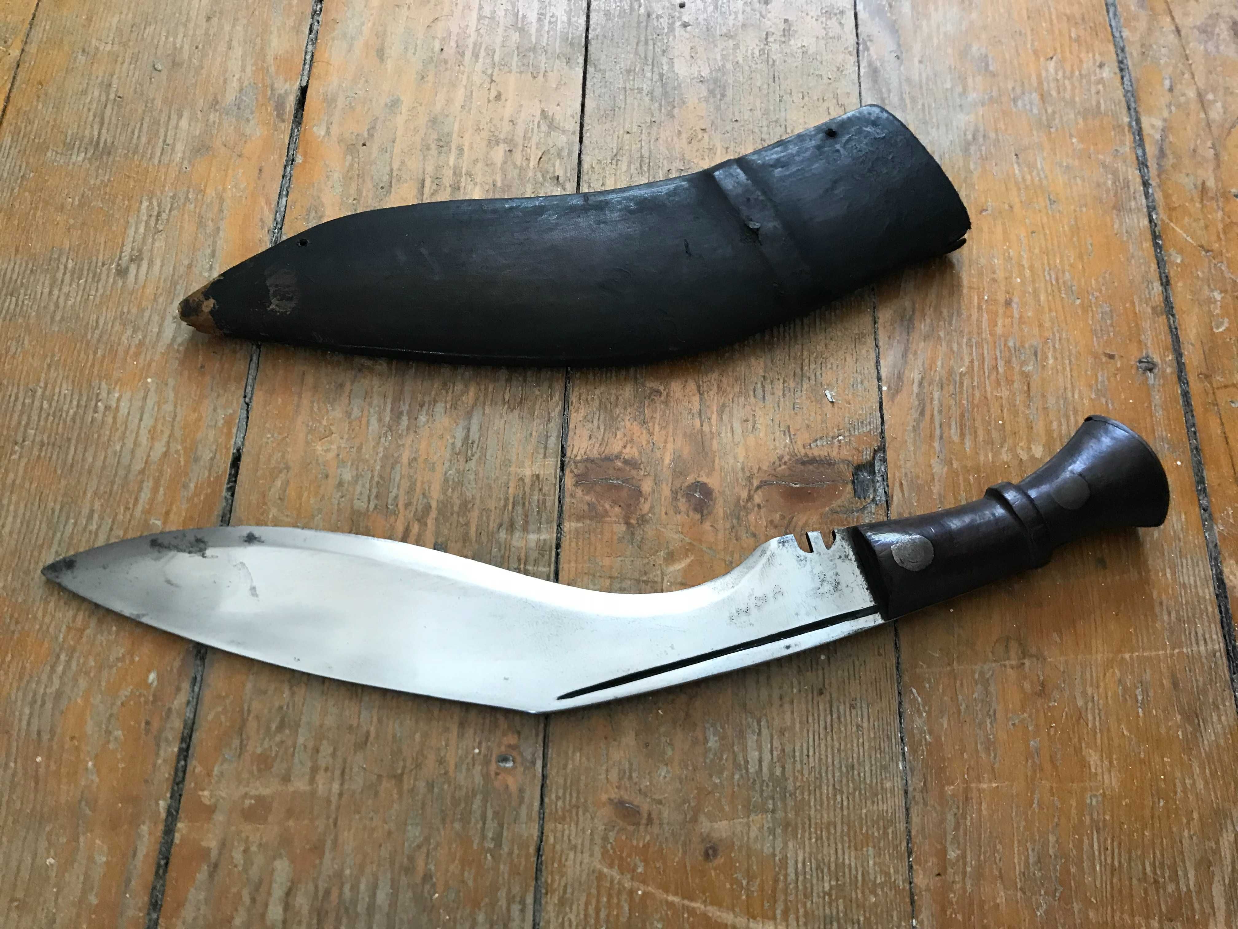 спортни и ловни ножове